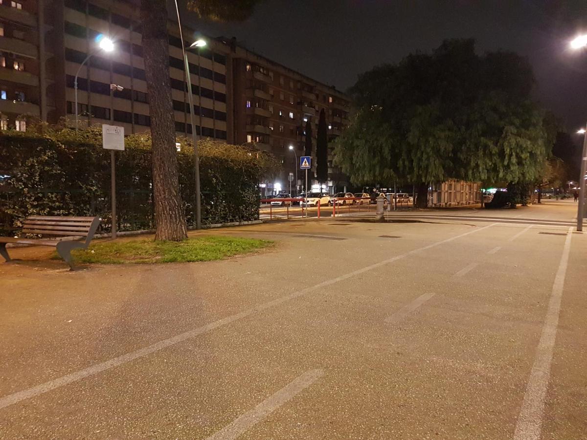 Acomodação com café da manhã  Cinecitta Luxury Roma